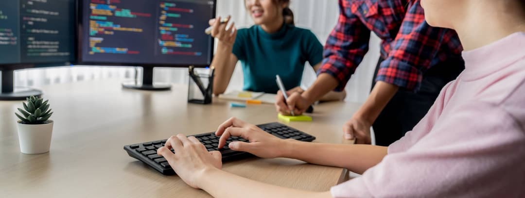 Dedicated Team vs. Freelancers vs. In-House: How to Choose the Best Model for Your Business in 2025